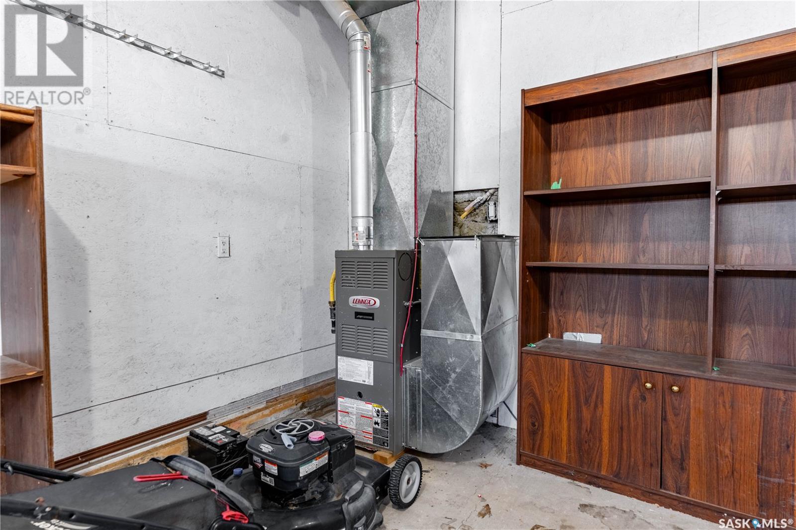 3481 Maclachlan Crescent, Regina, Saskatchewan  S4R 8V2 - Photo 33 - SK012475