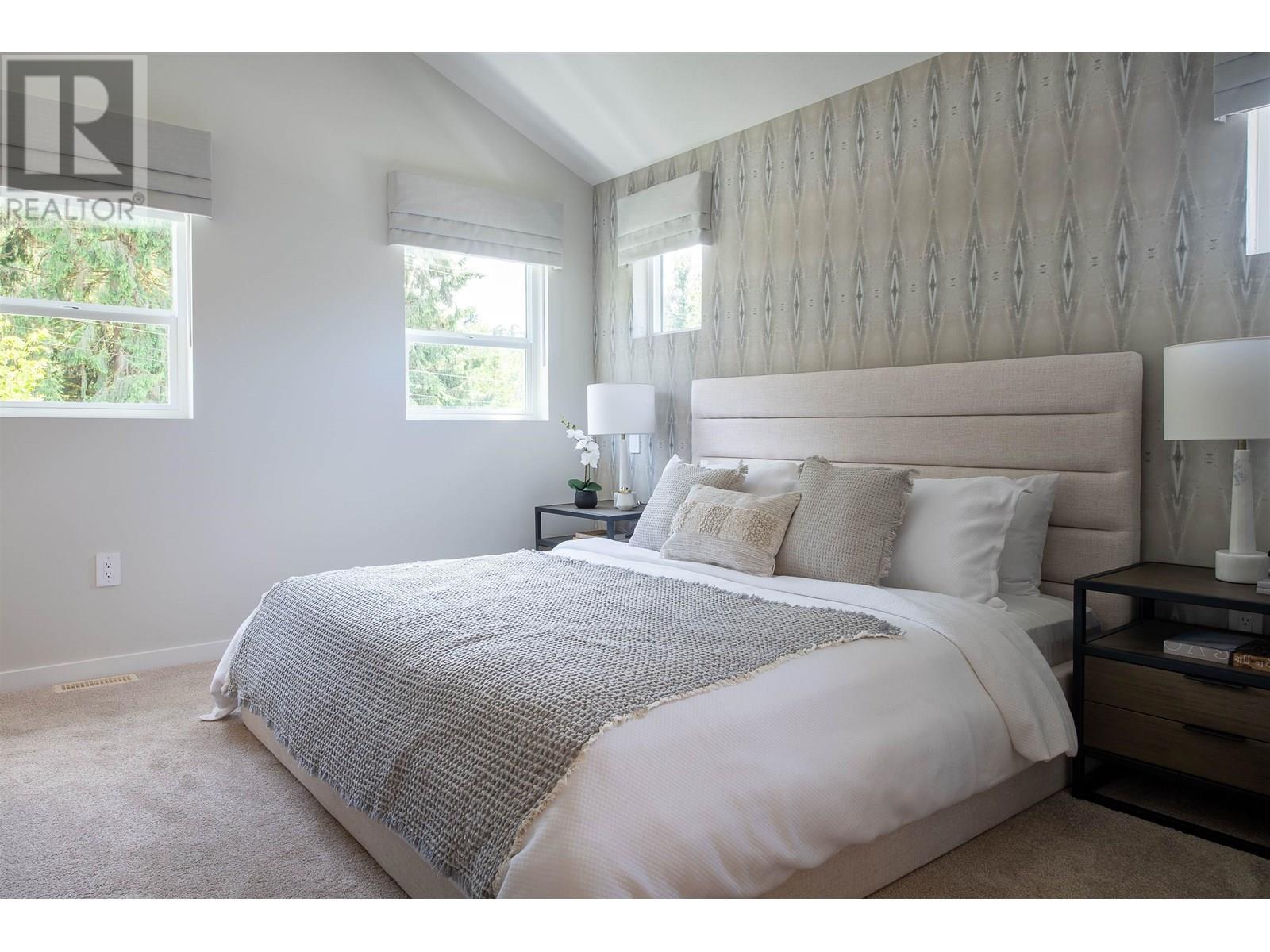 Property at 11253 252 STREET image 3
