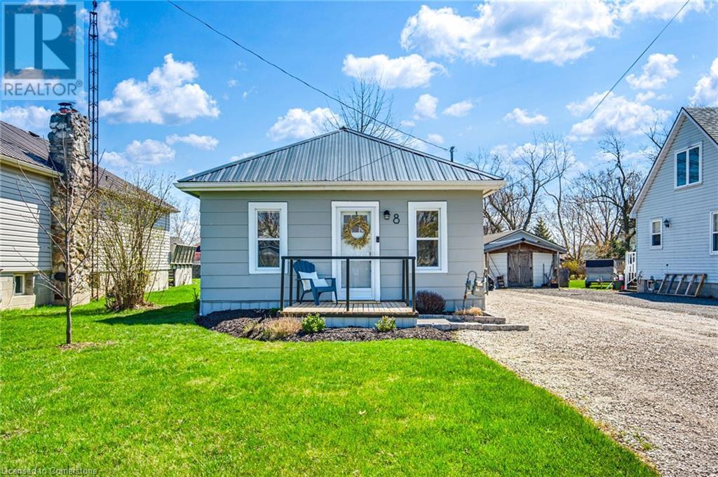 8 Carrick Street, Hagersville, Ontario  N0A 1H0 - Photo 2 - 40751025