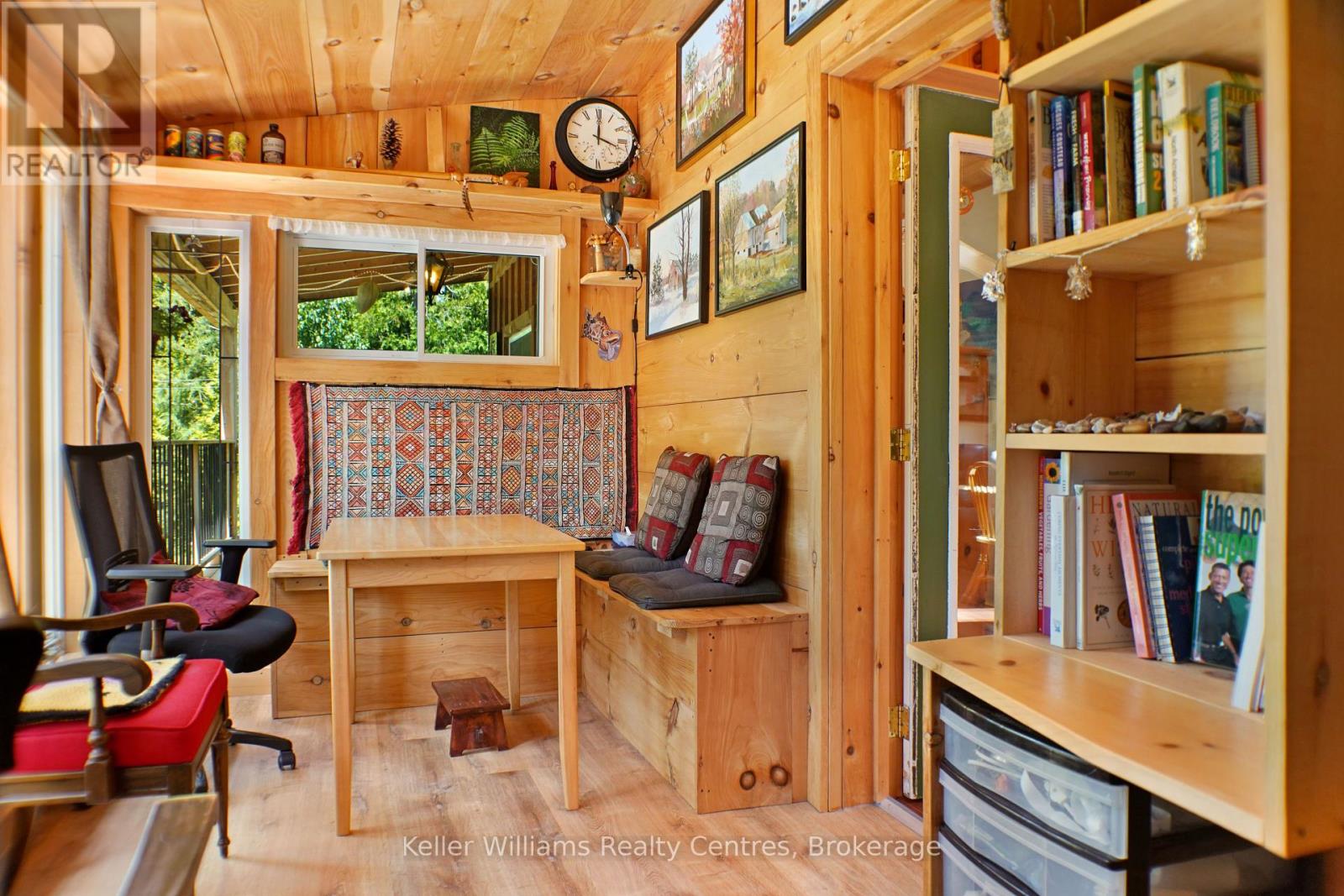 292 Whiskey Harbour Road, Northern Bruce Peninsula, Ontario  N0H 2T0 - Photo 16 - X12271482