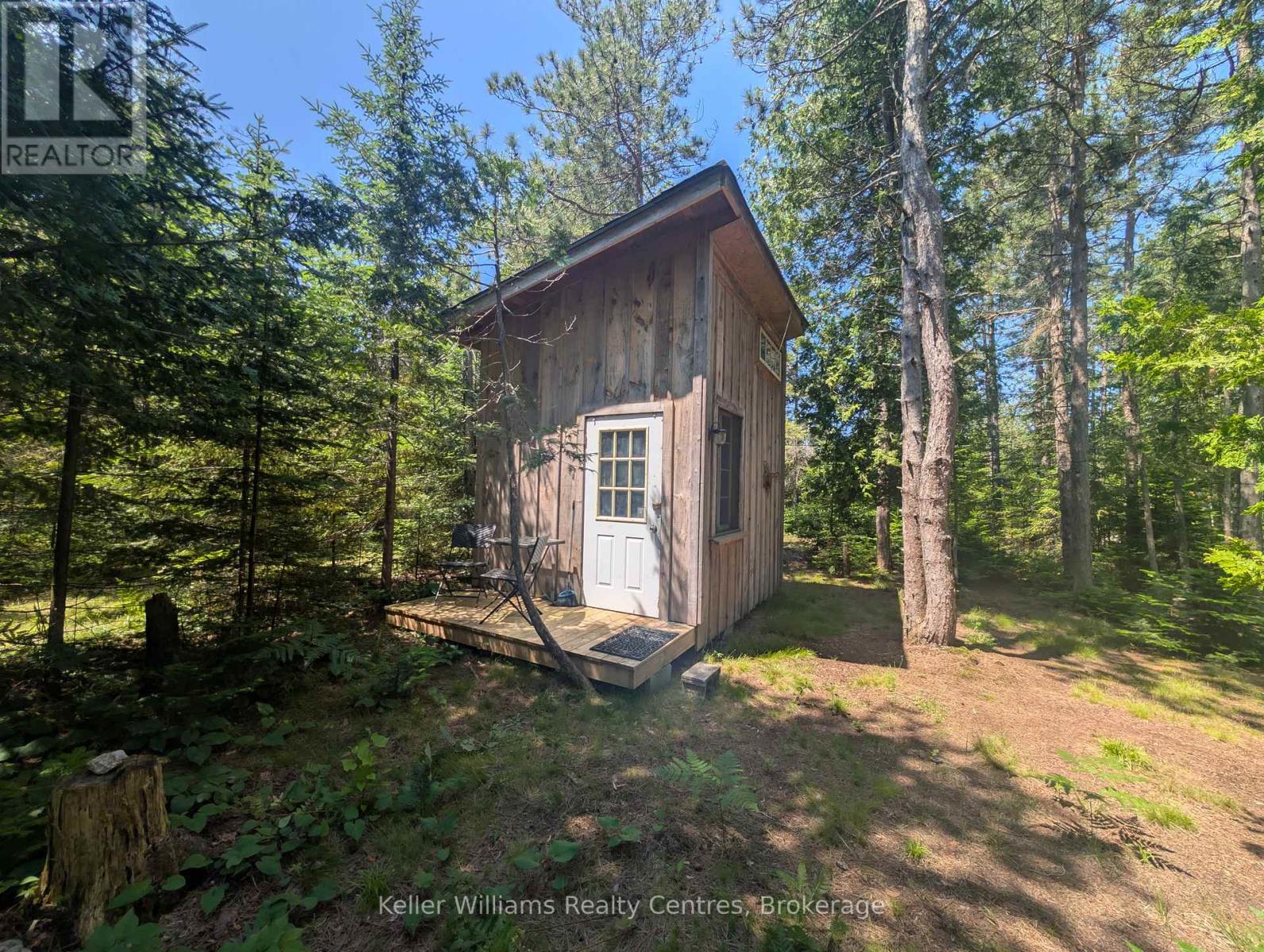 292 Whiskey Harbour Road, Northern Bruce Peninsula, Ontario  N0H 2T0 - Photo 46 - X12271482