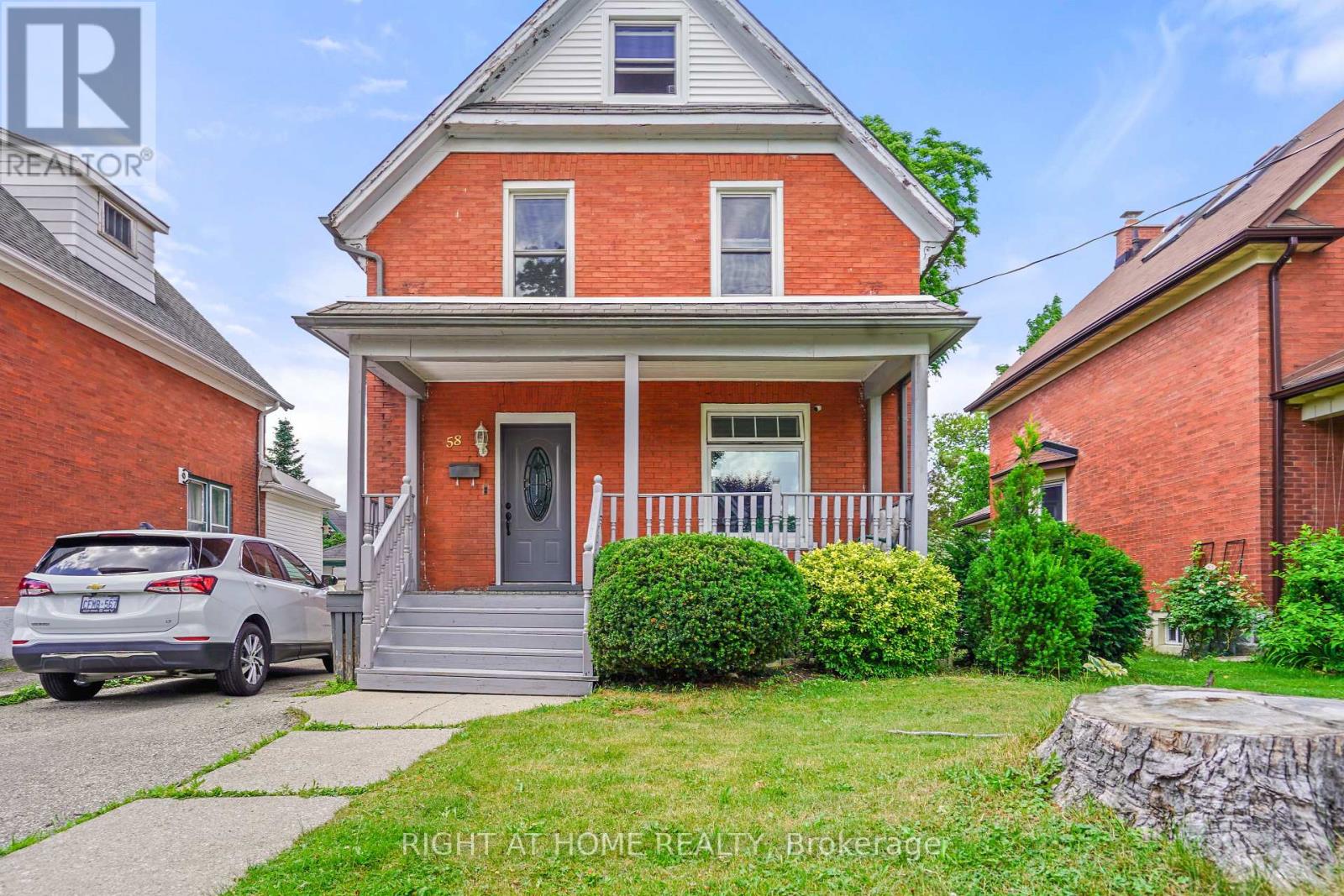Property at 58 PANDORA AVENUE N image 1