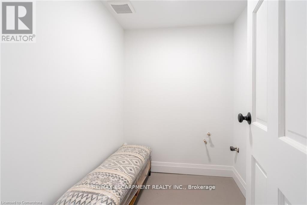 299 James Street N, Hamilton, Ontario  L8R 2L4 - Photo 18 - X12282880
