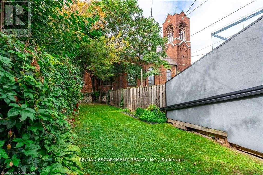 299 James Street N, Hamilton, Ontario  L8R 2L4 - Photo 38 - X12282880