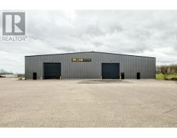 23 BOOTH ROAD, Renfrew, Ontario