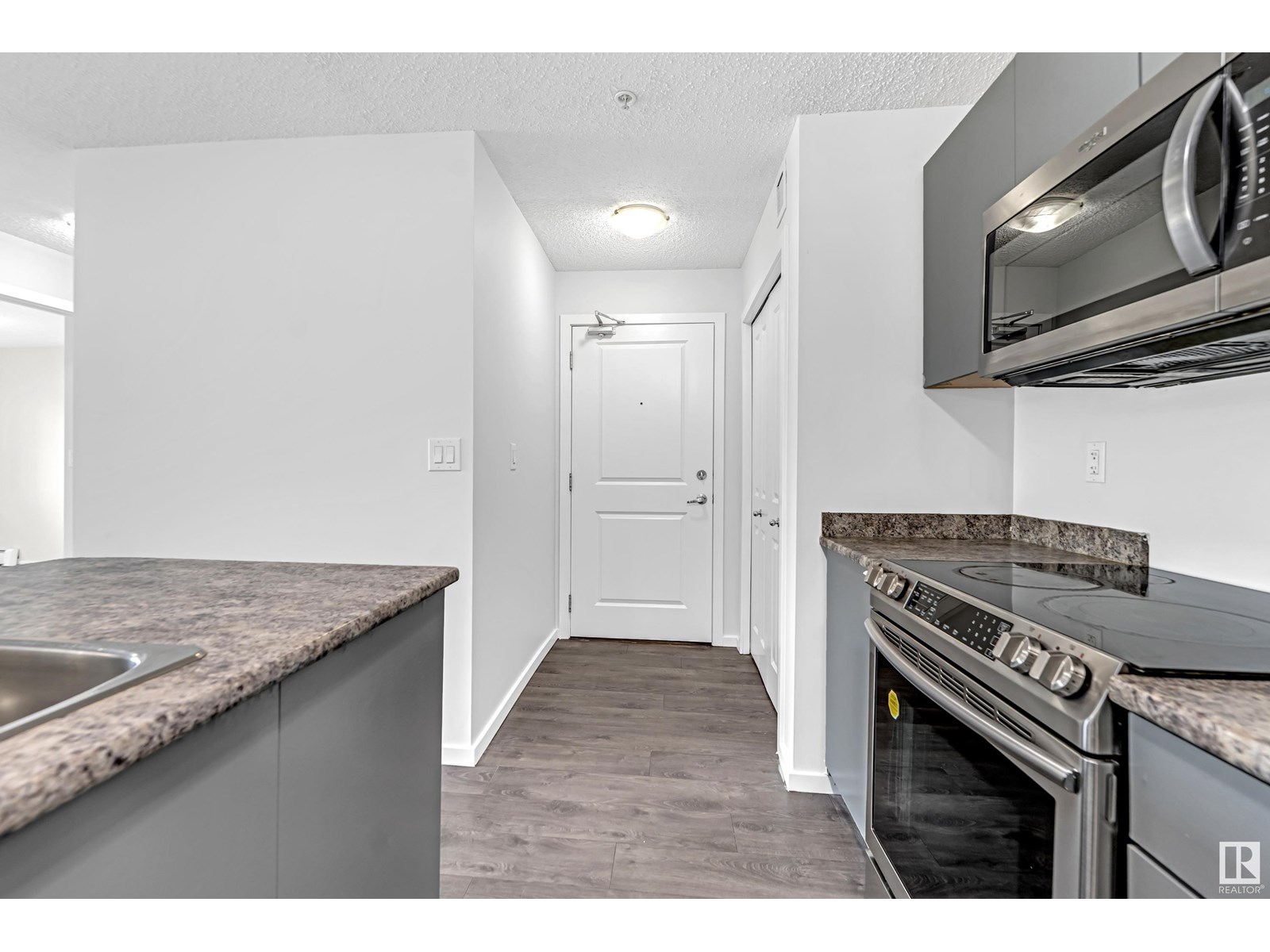 Property at #115 3357 16A AV NW image 5