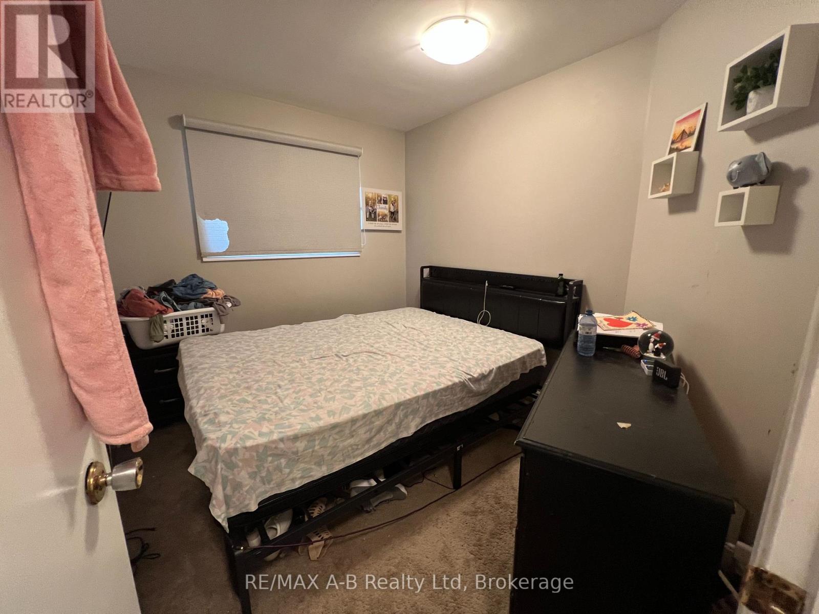 74 Adam Street, East Zorra-Tavistock, Ontario  N0B 2R0 - Photo 16 - X12148689