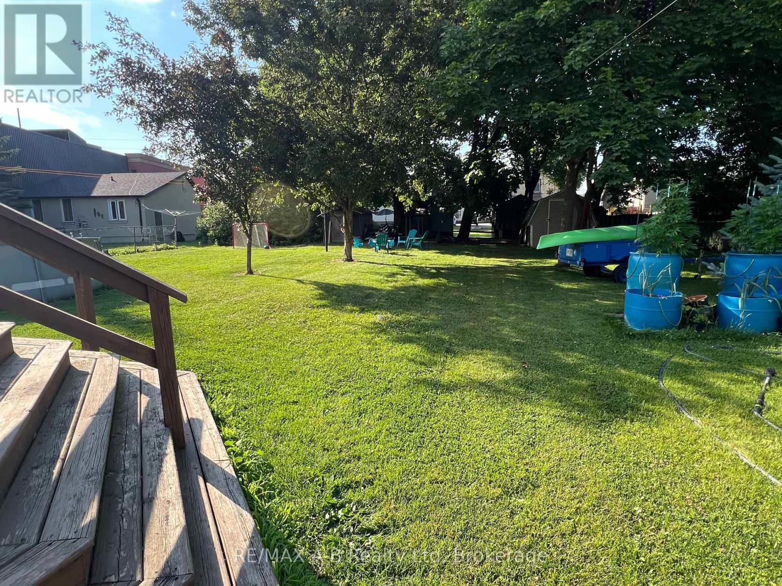 74 Adam Street, East Zorra-Tavistock, Ontario  N0B 2R0 - Photo 36 - X12148689