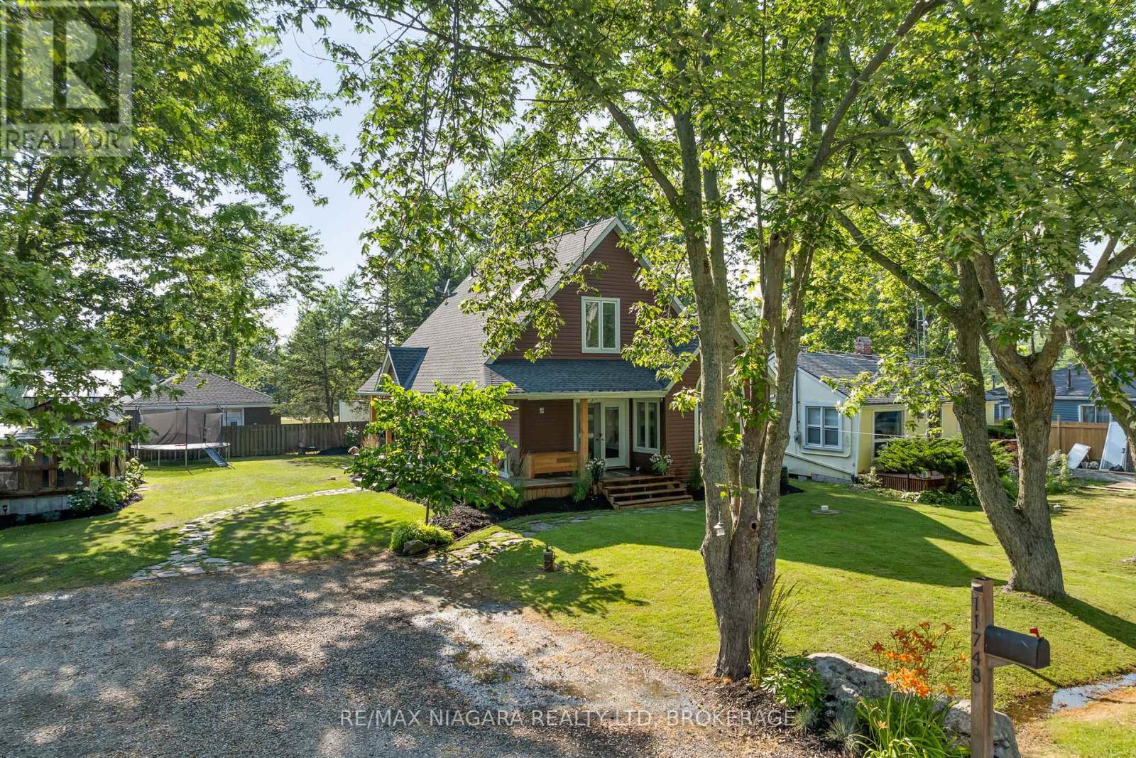 Property at 11748 SUMMERLAND AVENUE image 5