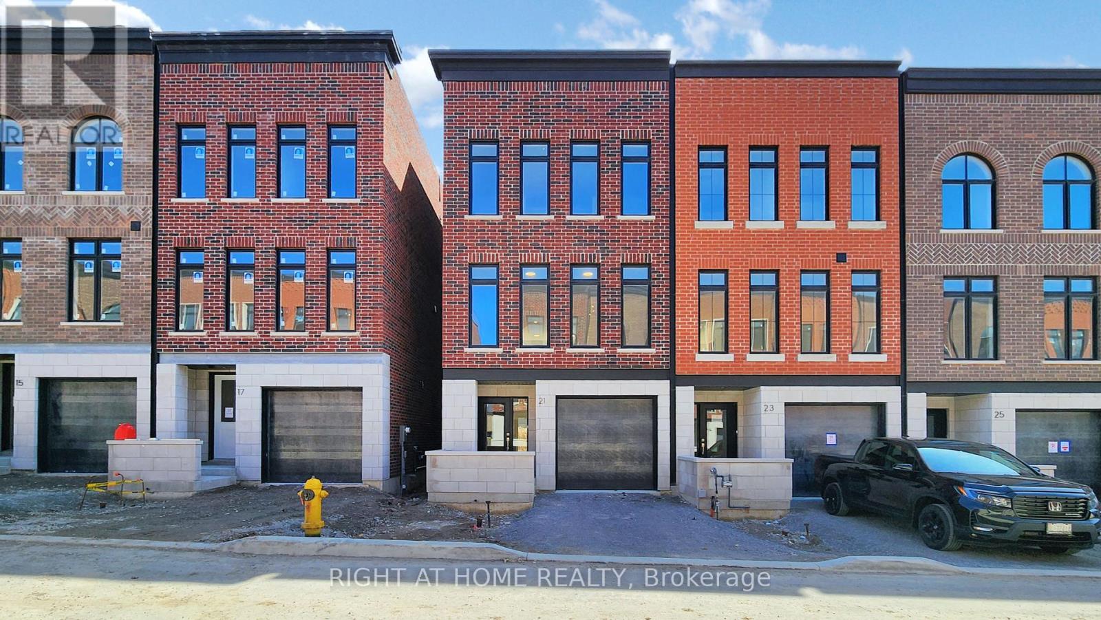 Property at 21 CHESTNUT COURT image 2