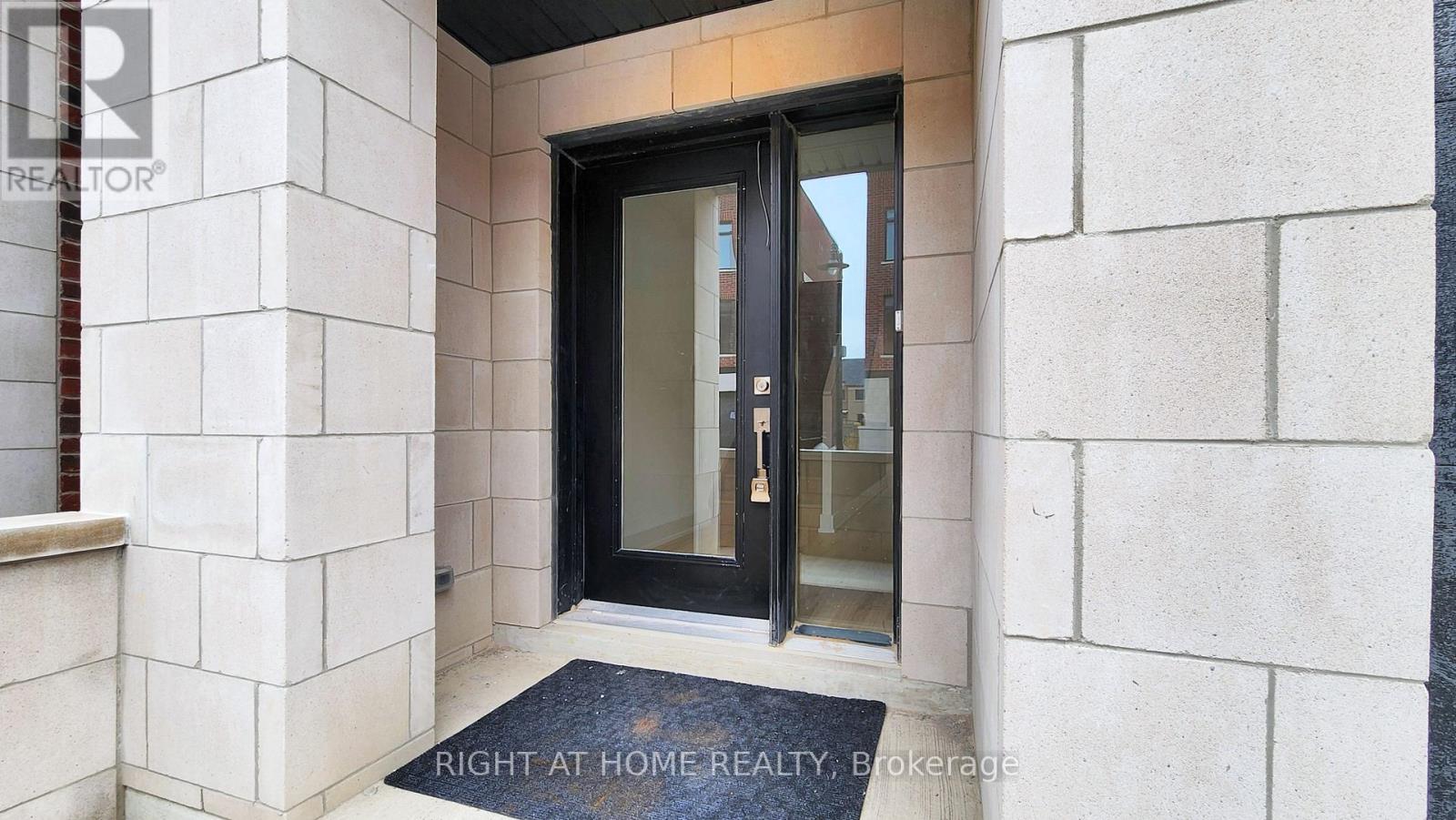 Property at 21 CHESTNUT COURT image 4