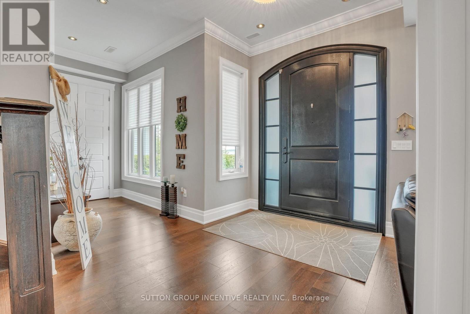 1078 Wisker Avenue, Innisfil, Ontario  L9S 2B3 - Photo 6 - N12188415