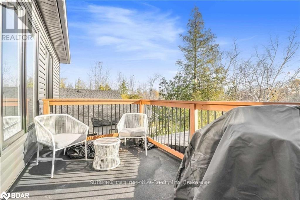 52 Marilyn Avenue S, Wasaga Beach, Ontario  L9Z 2Y1 - Photo 26 - S12032036