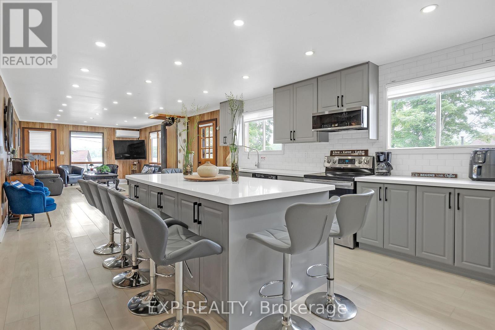 7178 Highway 35, Kawartha Lakes, Ontario  K0M 1K0 - Photo 42 - X12283019