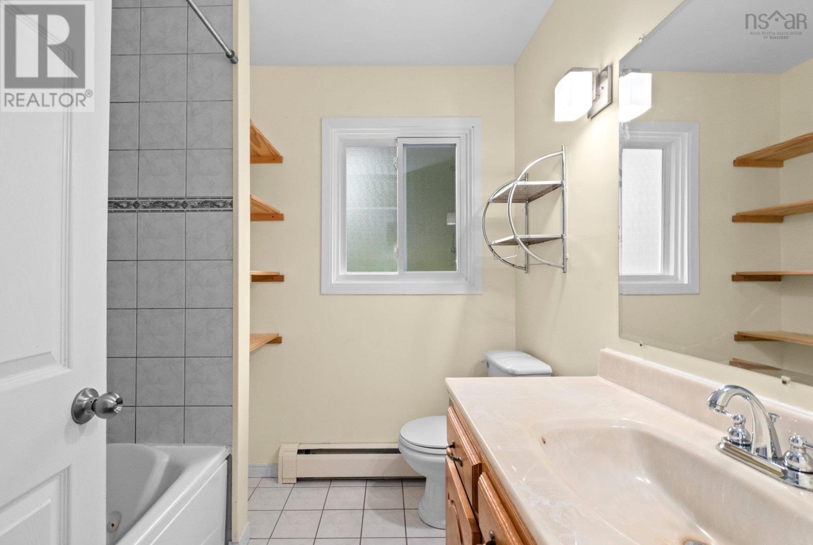 21 Spinner Crescent, Lower Sackville, Nova Scotia  B4C 2G1 - Photo 12 - 202517153