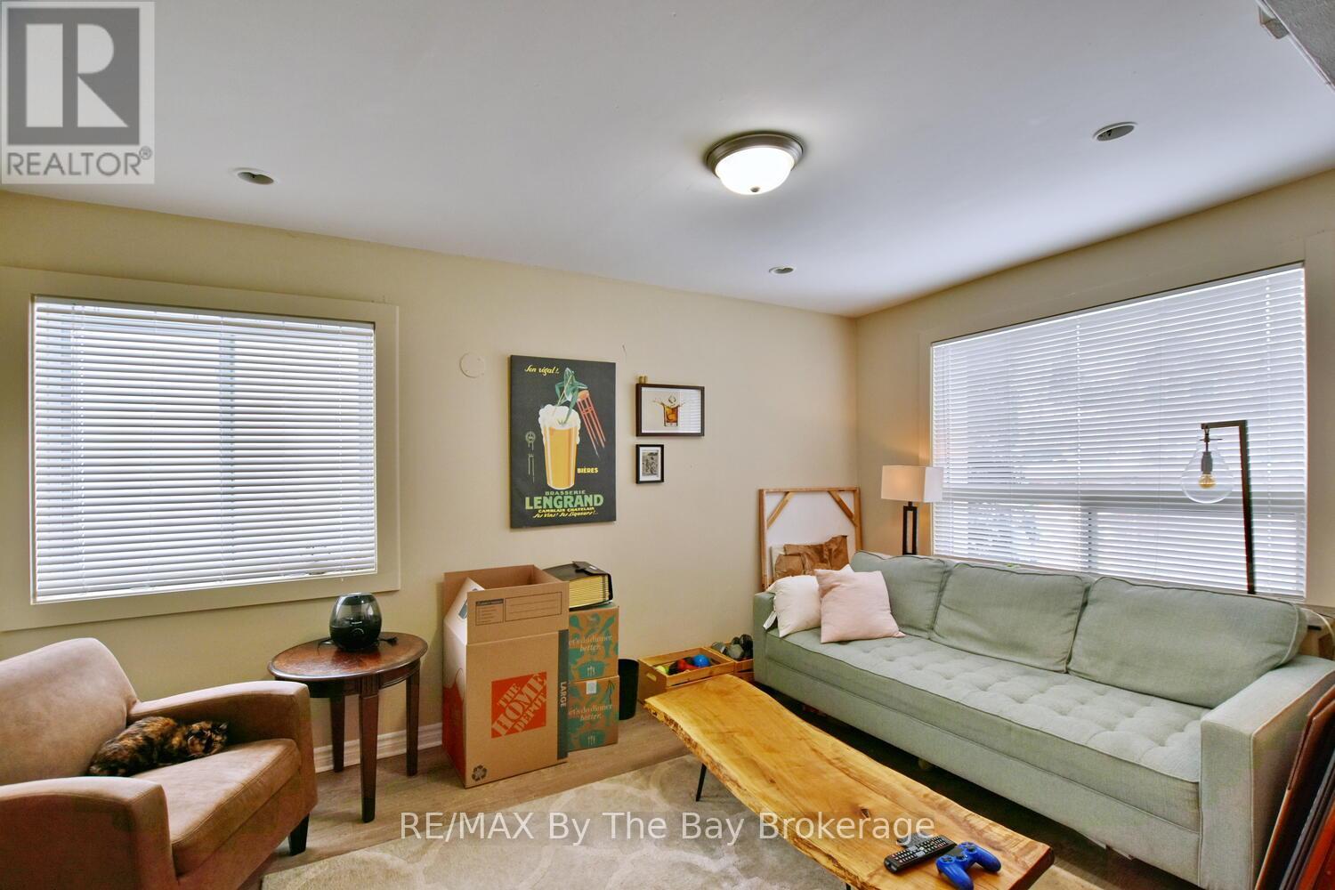 113 Spruce Street, Collingwood, Ontario  L9Y 3G8 - Photo 4 - S12283255