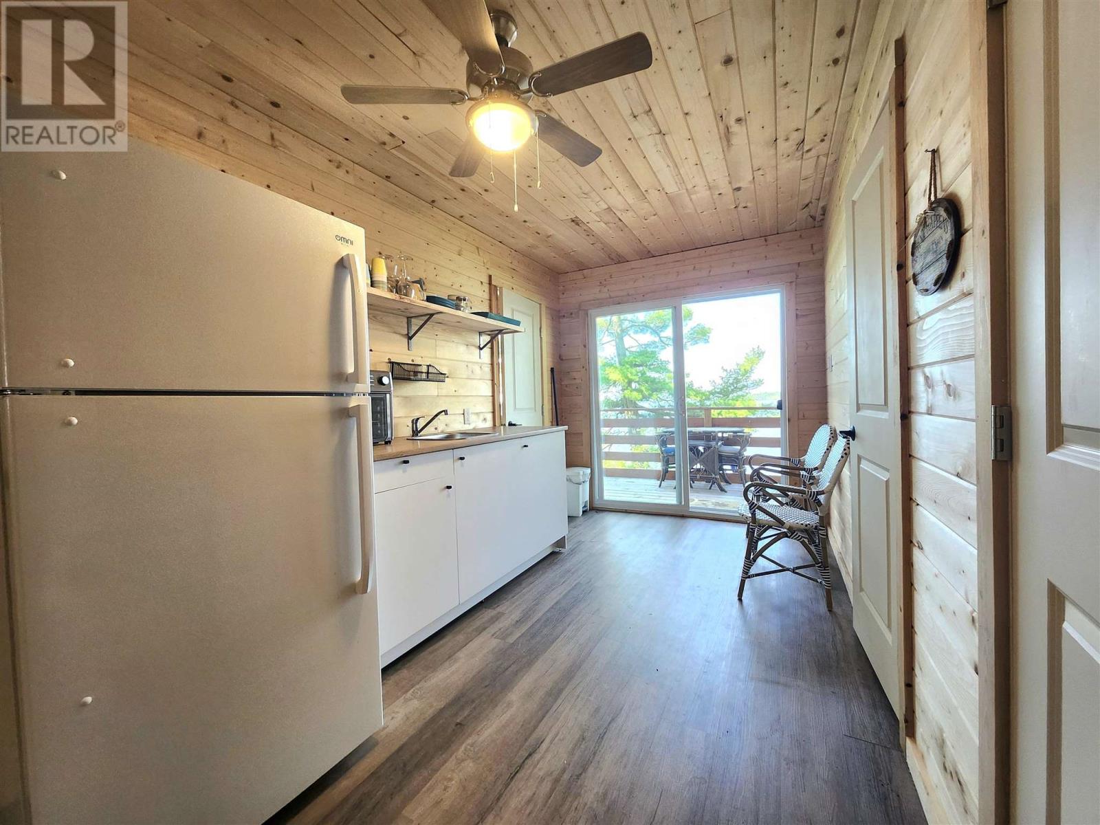 0 Queen Bee Island, District Of Kenora, Ontario  P9N 3W8 - Photo 42 - TB252097