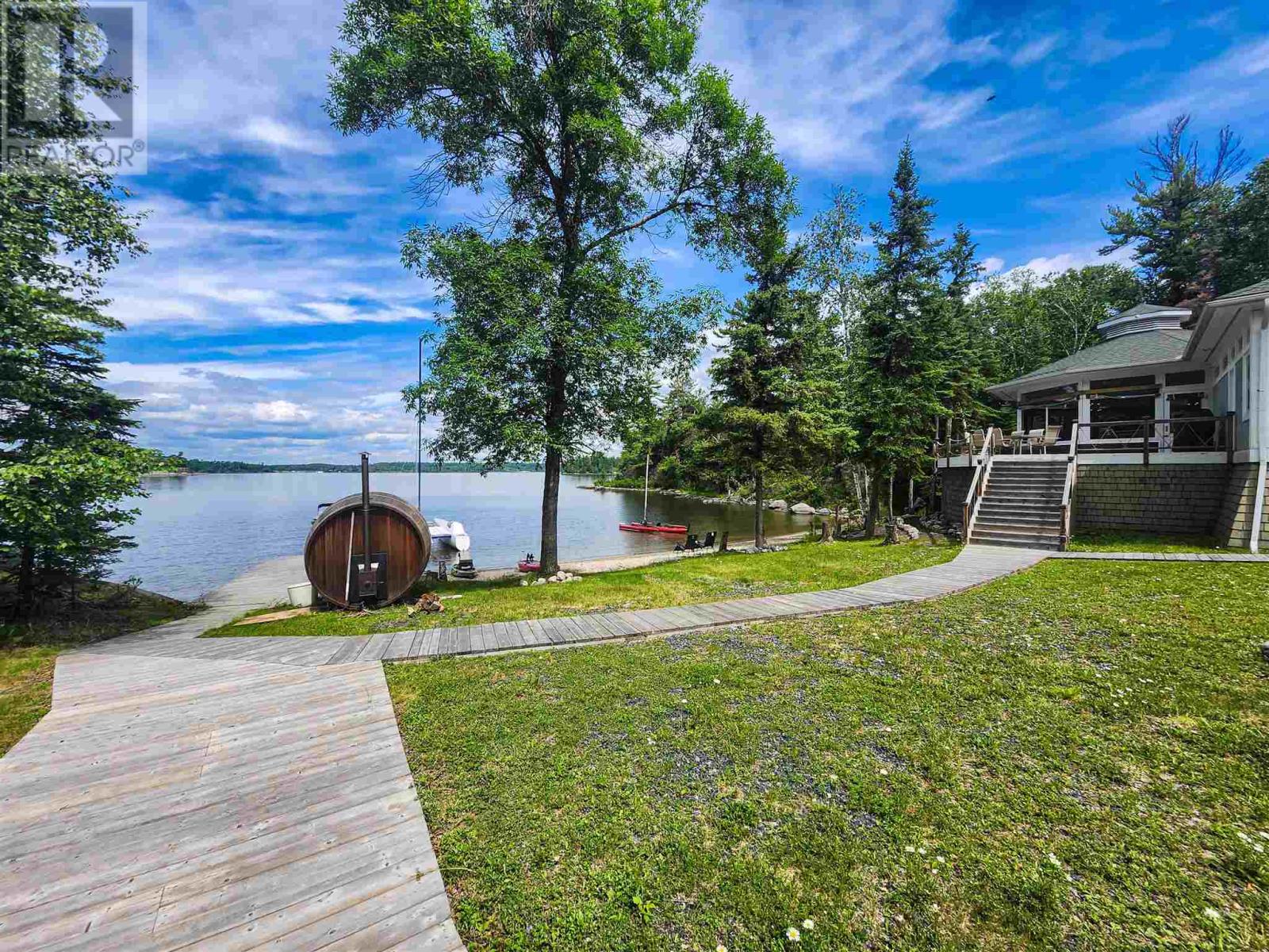 0 Queen Bee Island, District Of Kenora, Ontario  P9N 3W8 - Photo 8 - TB252097