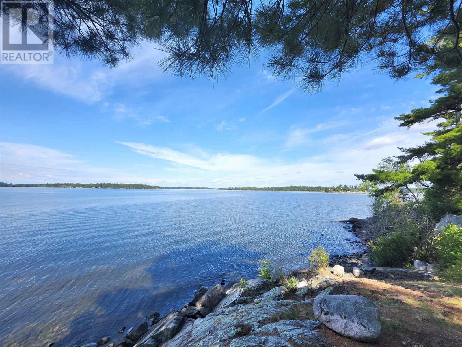 0 Queen Bee Island, District Of Kenora, Ontario  P9N 3W8 - Photo 38 - TB252097