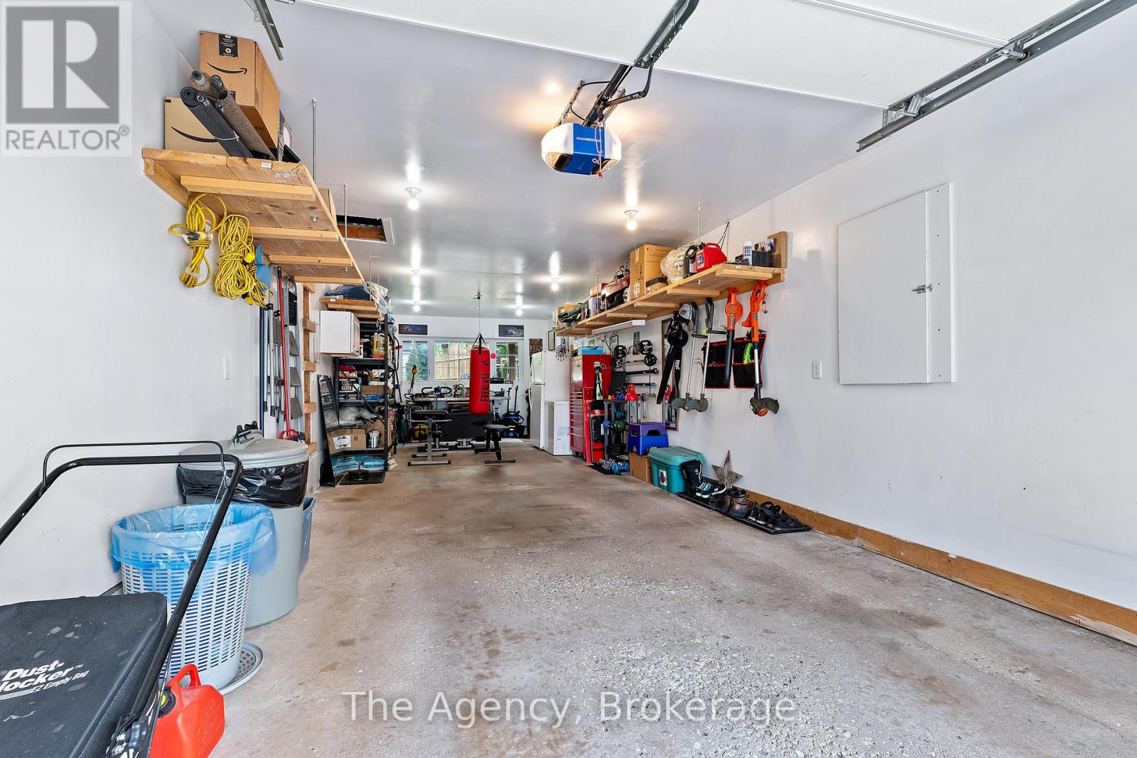 46 Summerlea Avenue, Welland, Ontario  L3C 3E7 - Photo 43 - X12283224