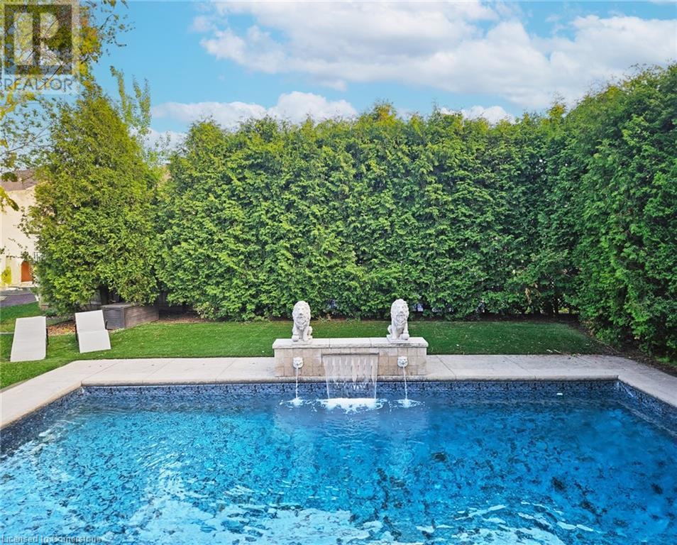 Property at 27 SURREY Drive image 2