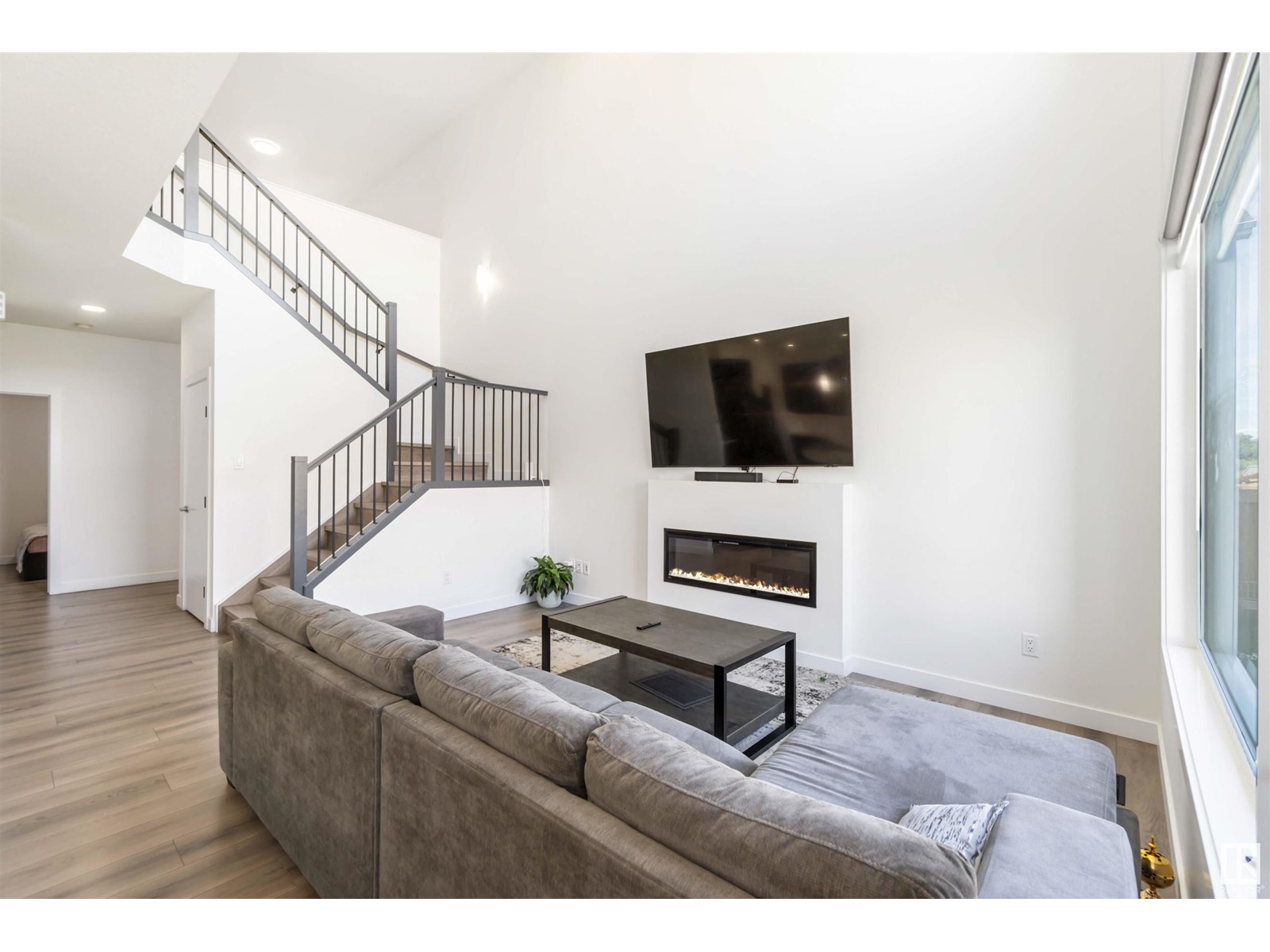 16808 30 Av Sw, Edmonton, Alberta  T6W 5A3 - Photo 9 - E4447302