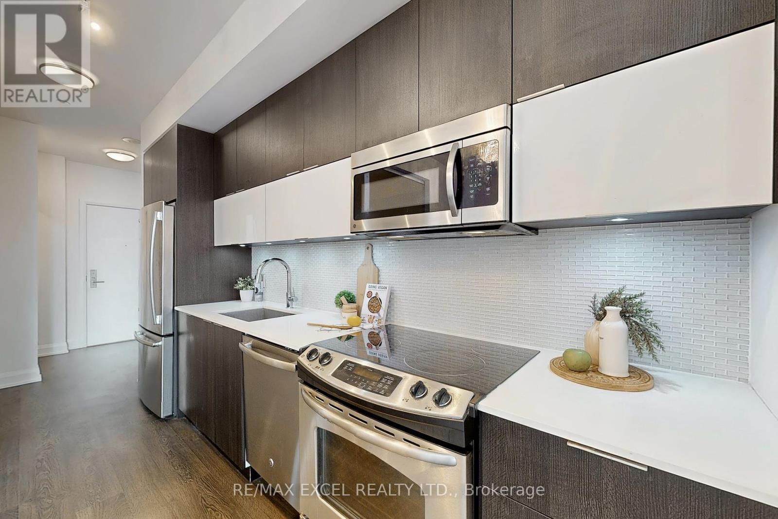 312 - 56 Annie Craig Drive, Toronto, Ontario  M8V 0C4 - Photo 12 - W12283124