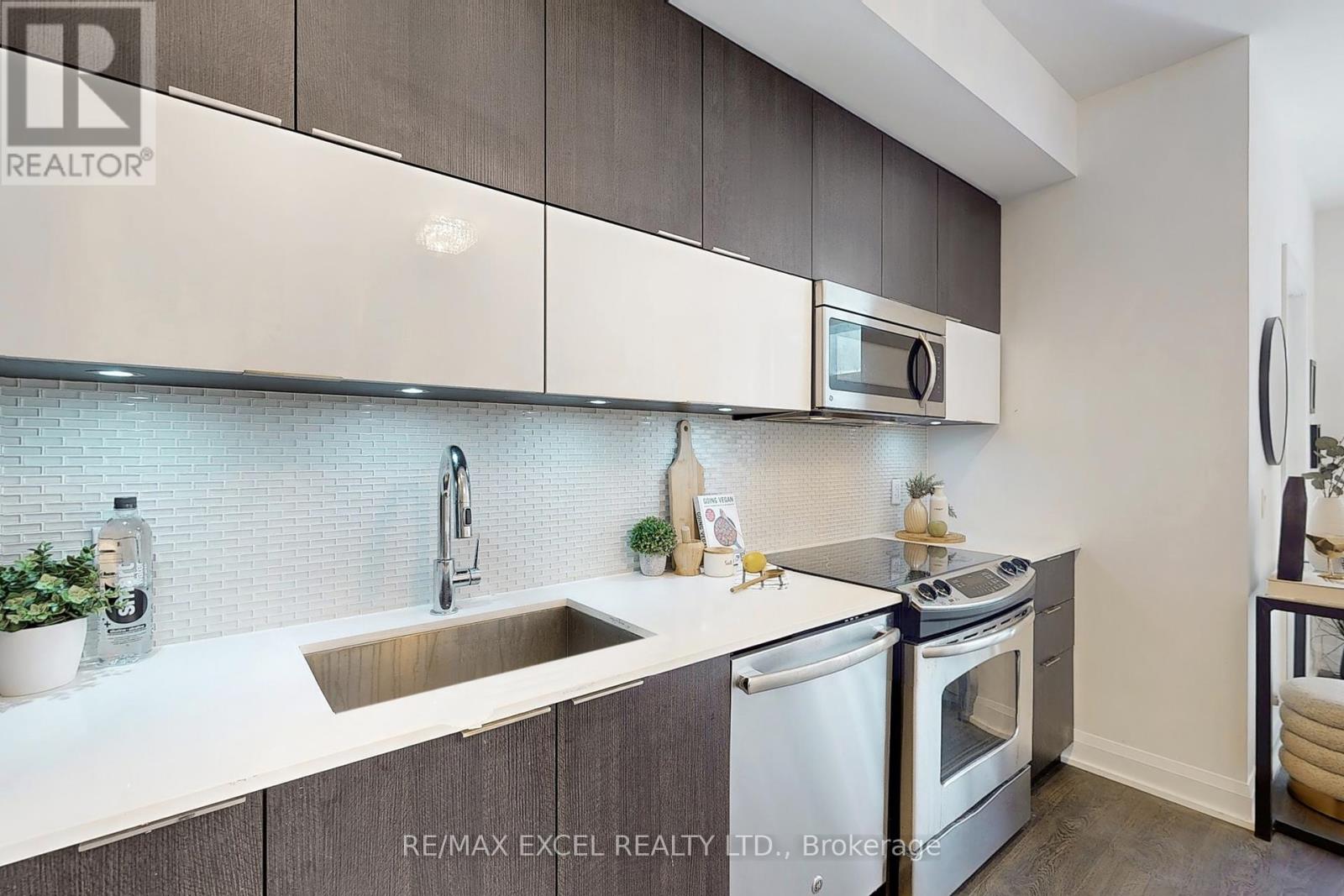 312 - 56 Annie Craig Drive, Toronto, Ontario  M8V 0C4 - Photo 13 - W12283124