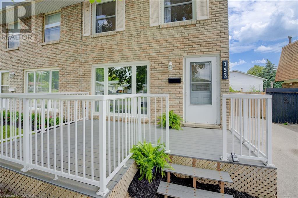 Property at 152 GREENDALE Crescent image 3
