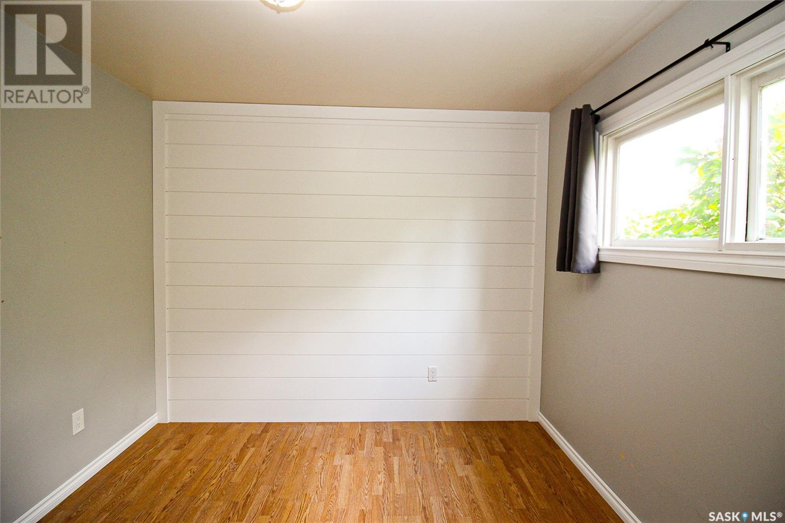 420 1st Street W, Shaunavon, Saskatchewan  S0N 2M0 - Photo 22 - SK003375
