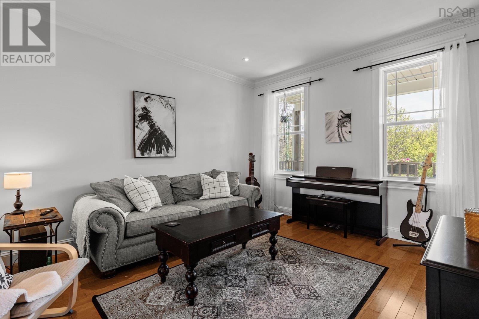 Property at 80 Telford Lane image 4