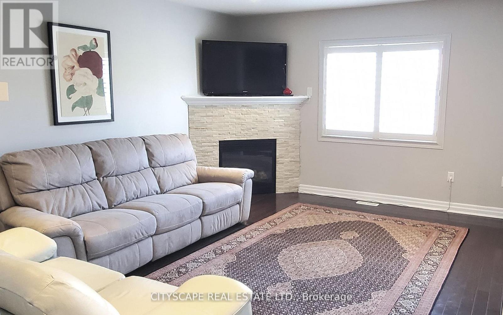 Property at 369 KWAPIS BOULEVARD image 5