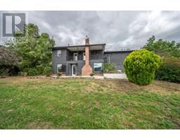 100 Larch Avenue, kaleden, British Columbia