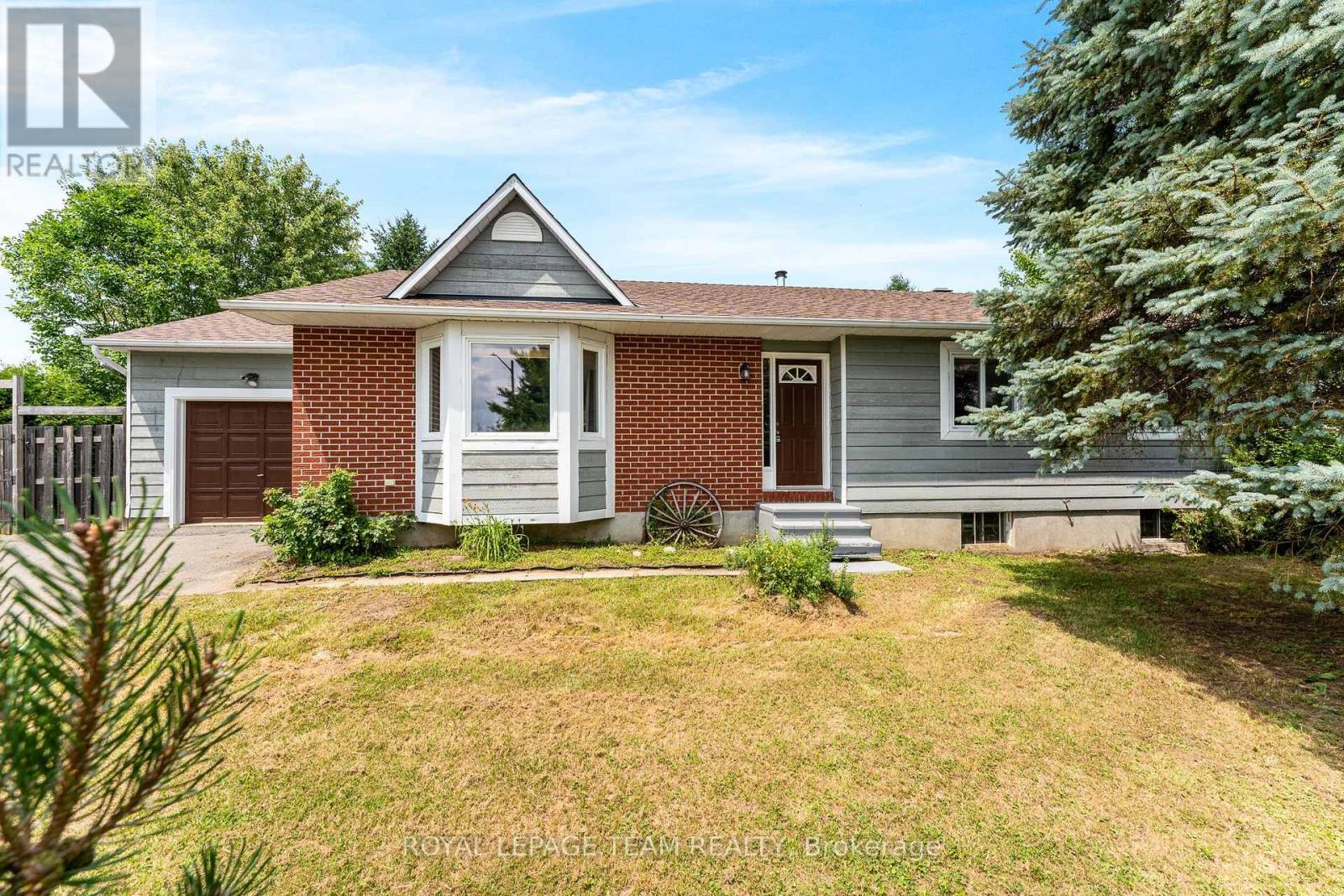 106 PORCUPINE TRAIL, Ottawa, Ontario