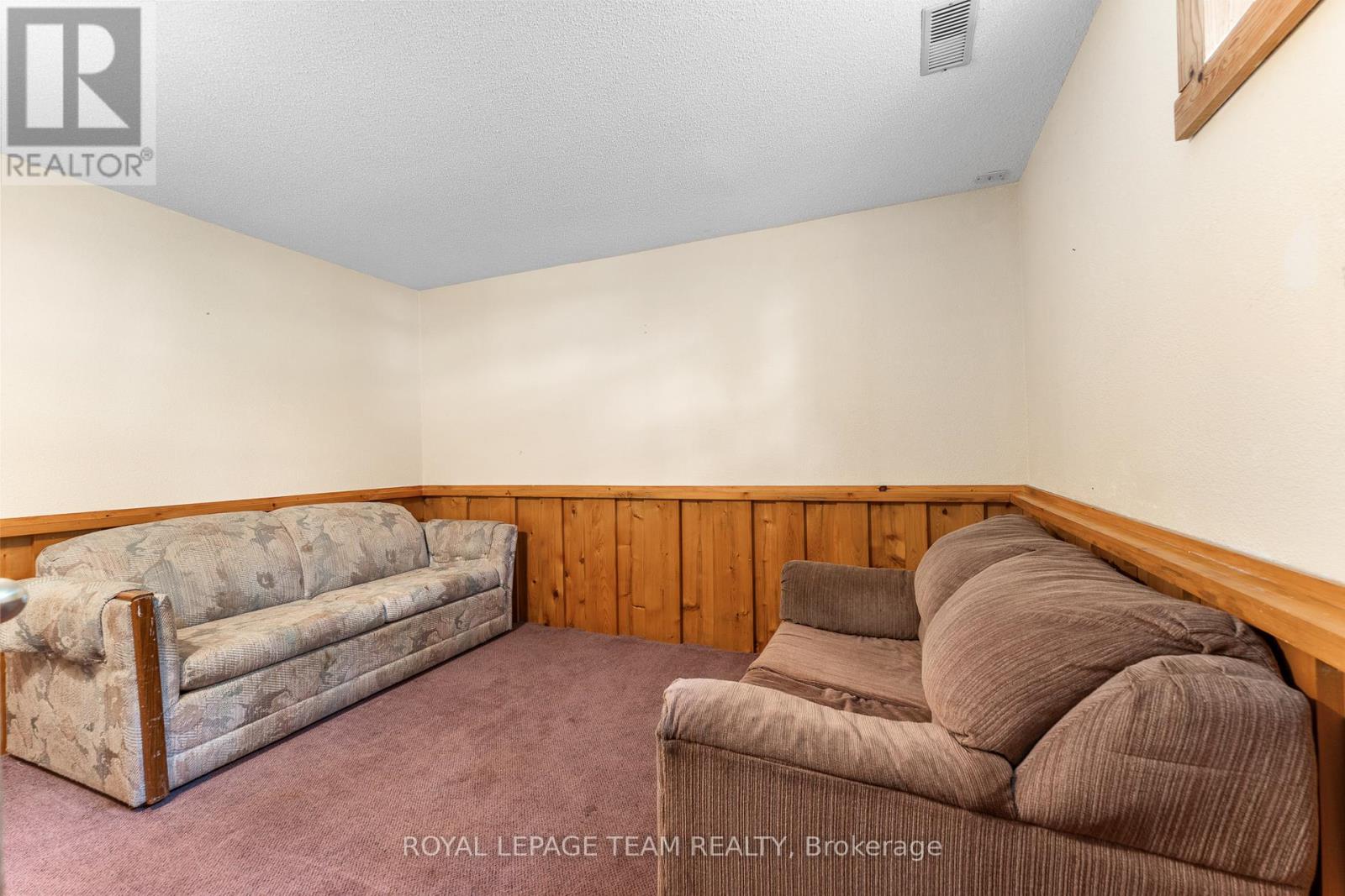 106 Porcupine Trail, Ottawa, Ontario  K0A 1T0 - Photo 31 - X12283348