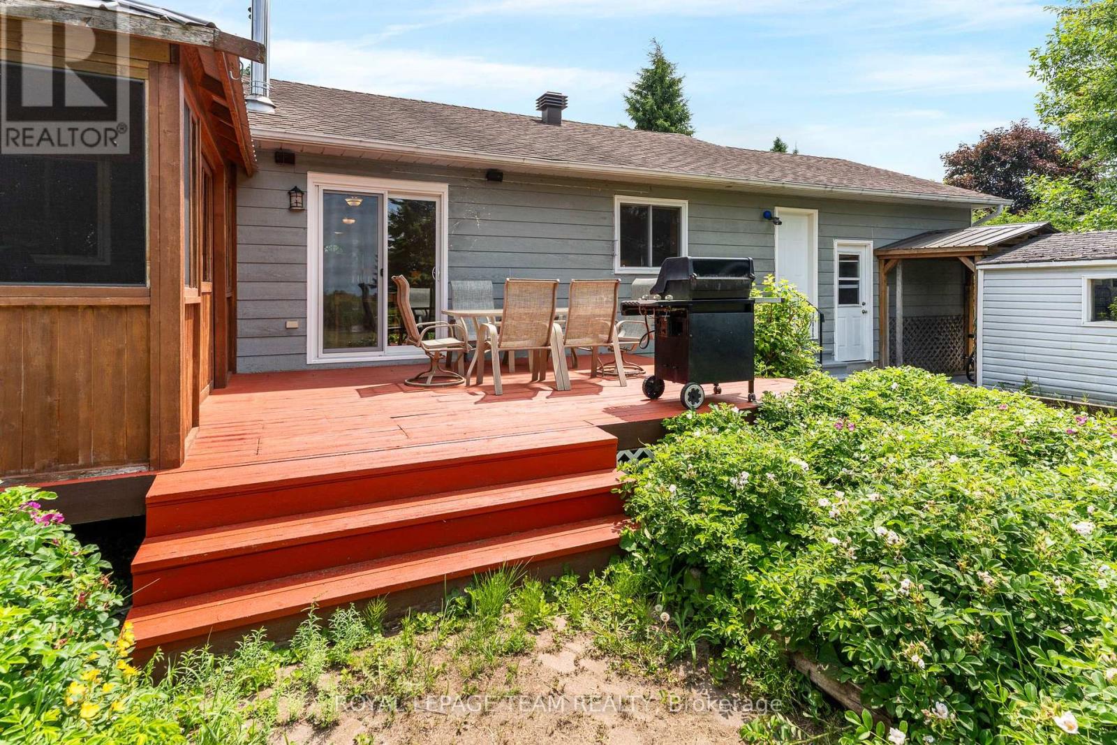 106 Porcupine Trail, Ottawa, Ontario  K0A 1T0 - Photo 40 - X12283348