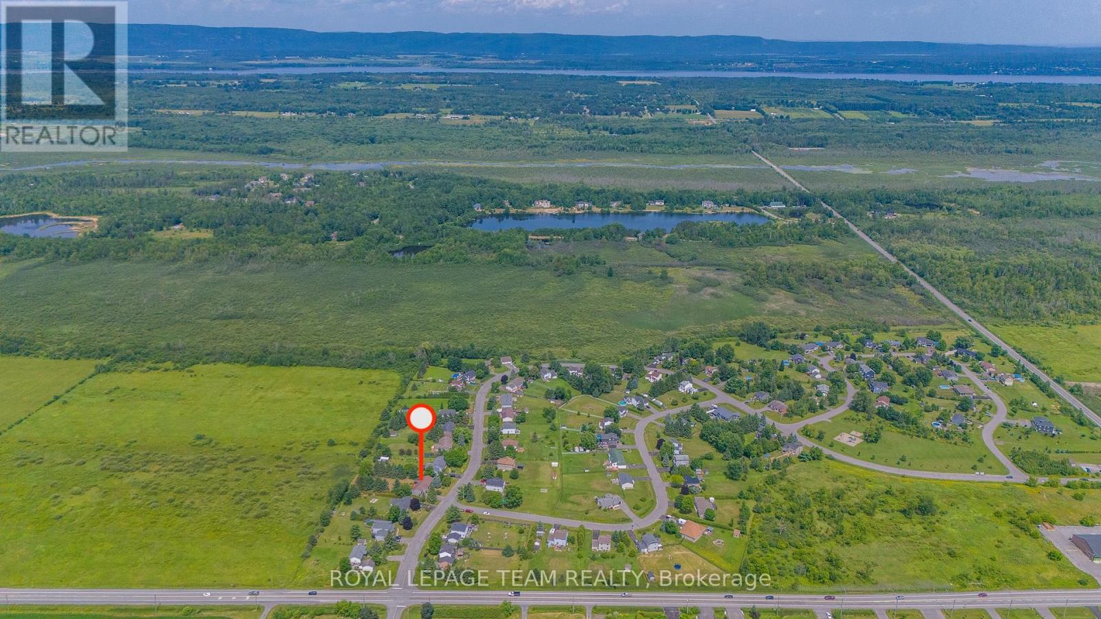 106 Porcupine Trail, Ottawa, Ontario  K0A 1T0 - Photo 46 - X12283348