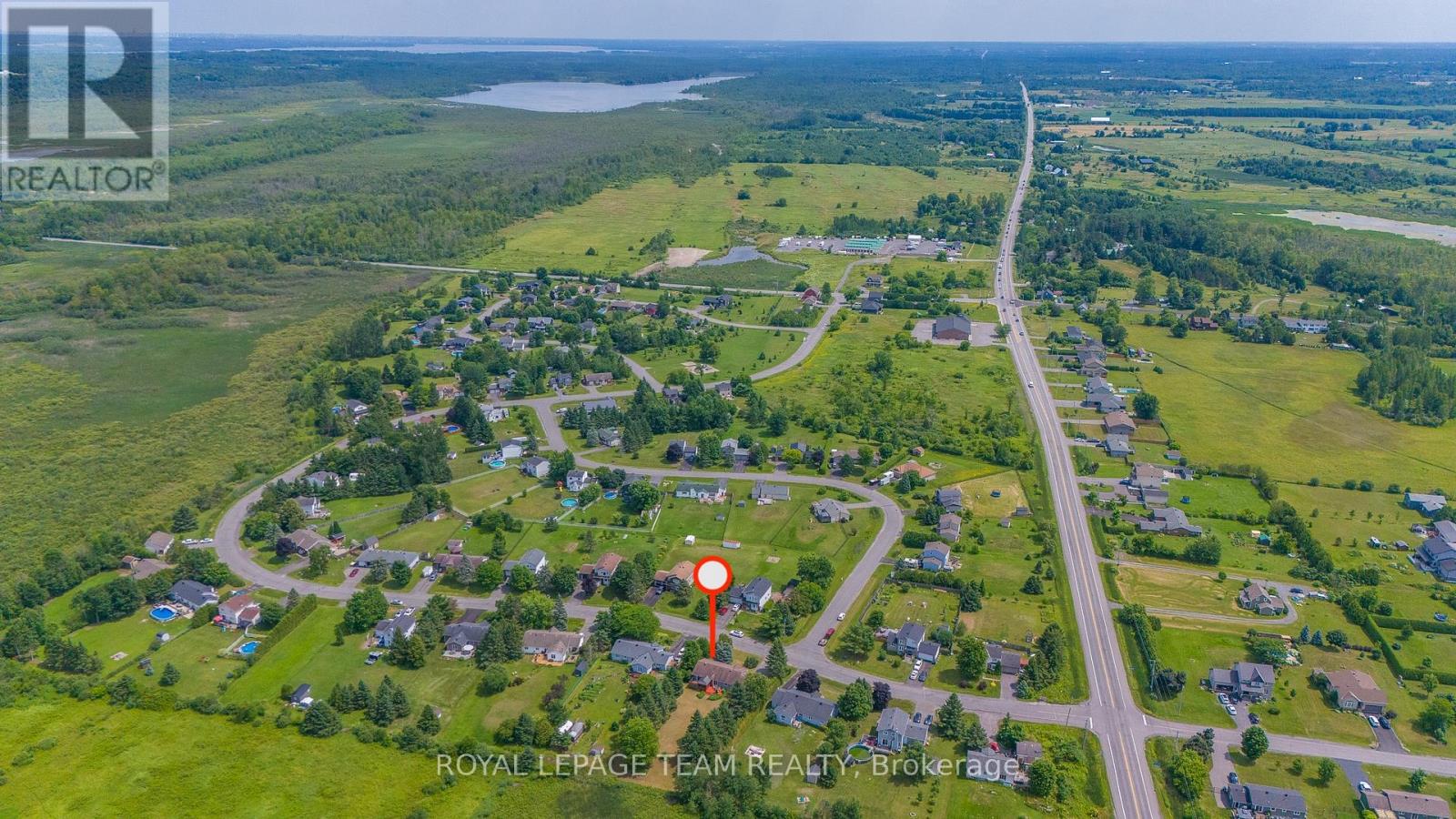 106 Porcupine Trail, Ottawa, Ontario  K0A 1T0 - Photo 45 - X12283348