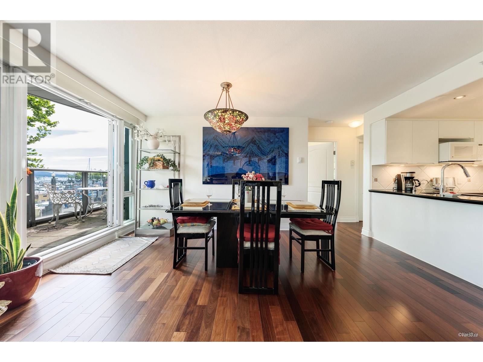 201 1520 Coal Harbour Quay, Vancouver, British Columbia  V6G 3G1 - Photo 2 - R3026300