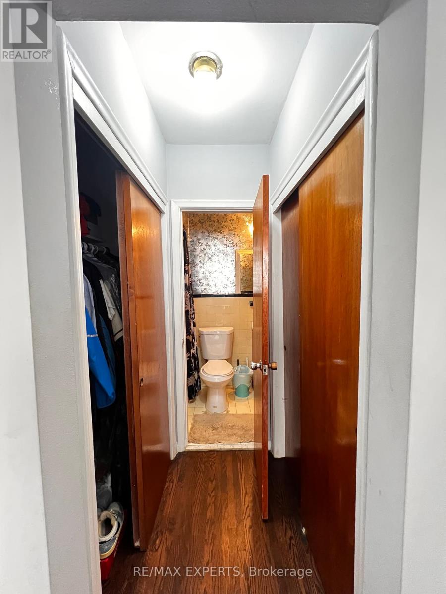 3 - 152 Overbrook Place, Toronto, Ontario  M3H 4P9 - Photo 11 - C12283244