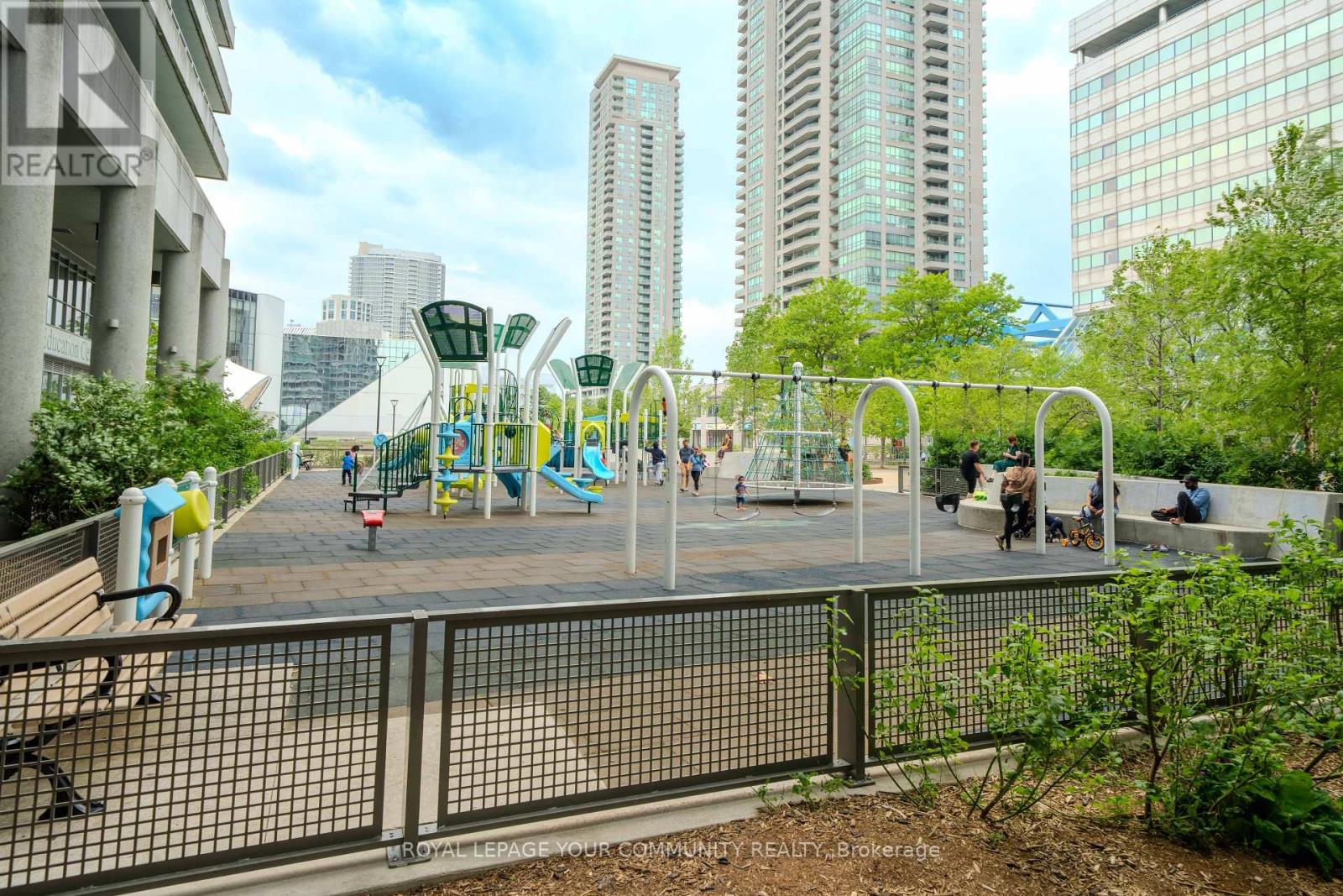705 - 70 Town Centre Court, Toronto, Ontario  M1P 4Y7 - Photo 1 - E12283270