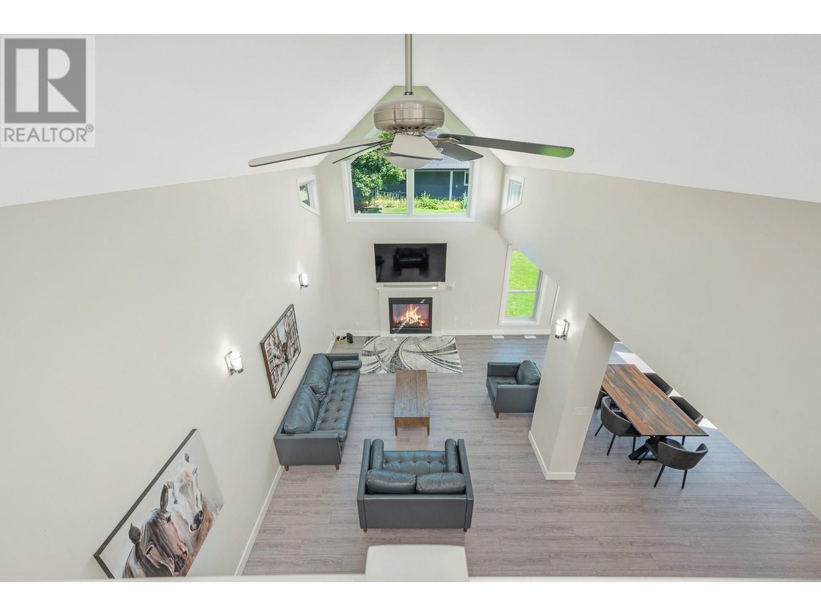 Property at 5795 East Vernon Road image 4