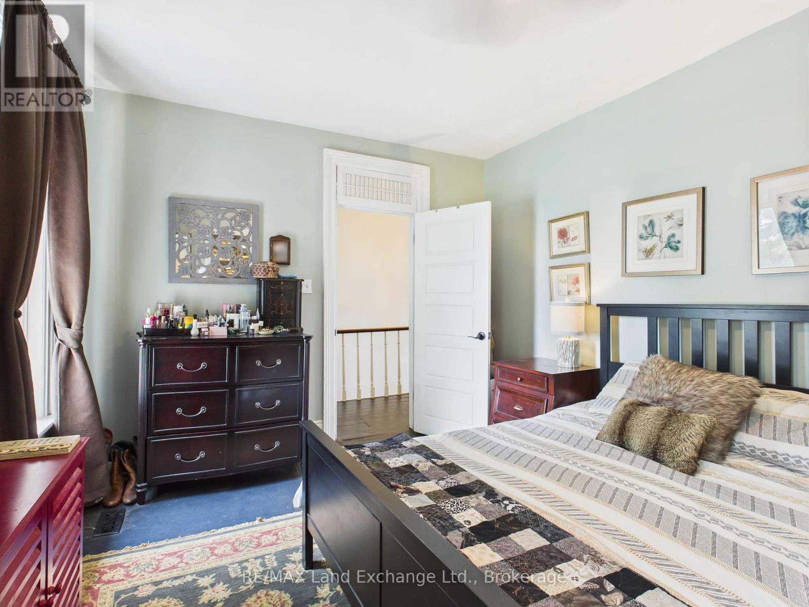 20 Queen Street, Huron-Kinloss, Ontario  N0G 2R0 - Photo 15 - X12283373