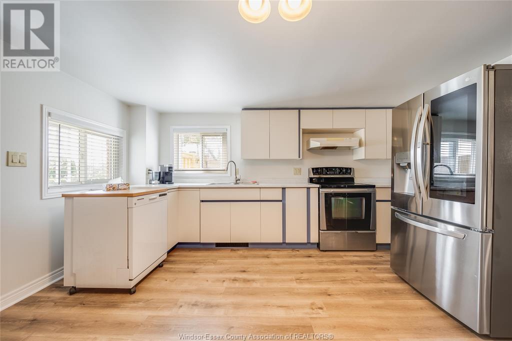 Property at 1051 PILLETTE ROAD image 5