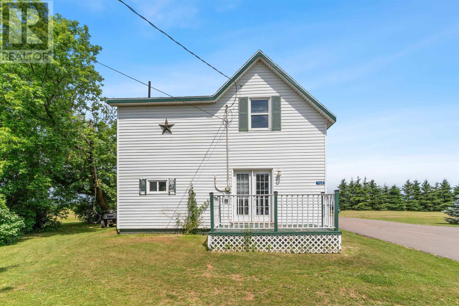 768 Dock Road, Elmsdale, Prince Edward Island  C0B 1K0 - Photo 3 - 202517585