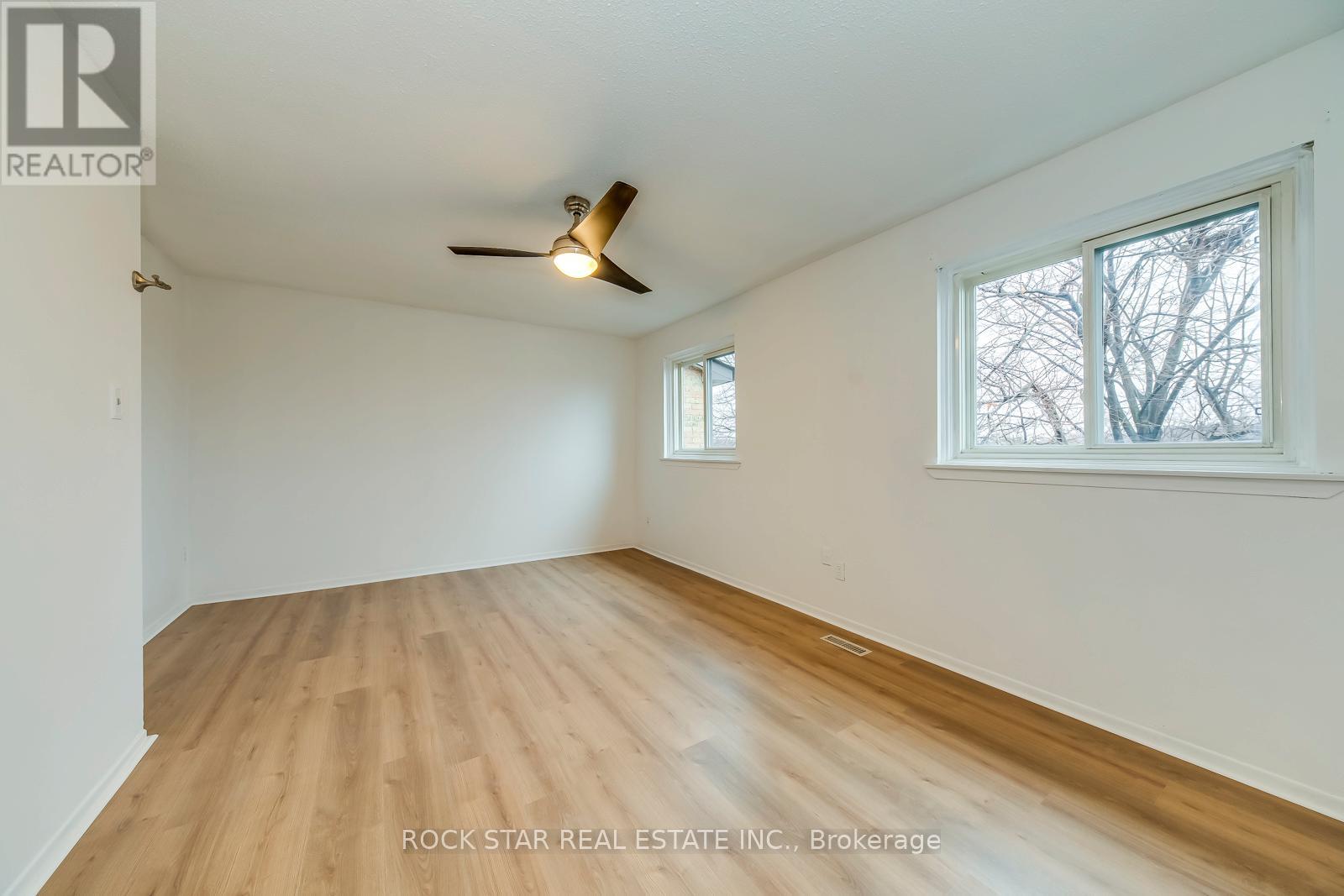 69 - 5 Moregate Crescent, Brampton, Ontario  L6S 3K9 - Photo 21 - W12283223