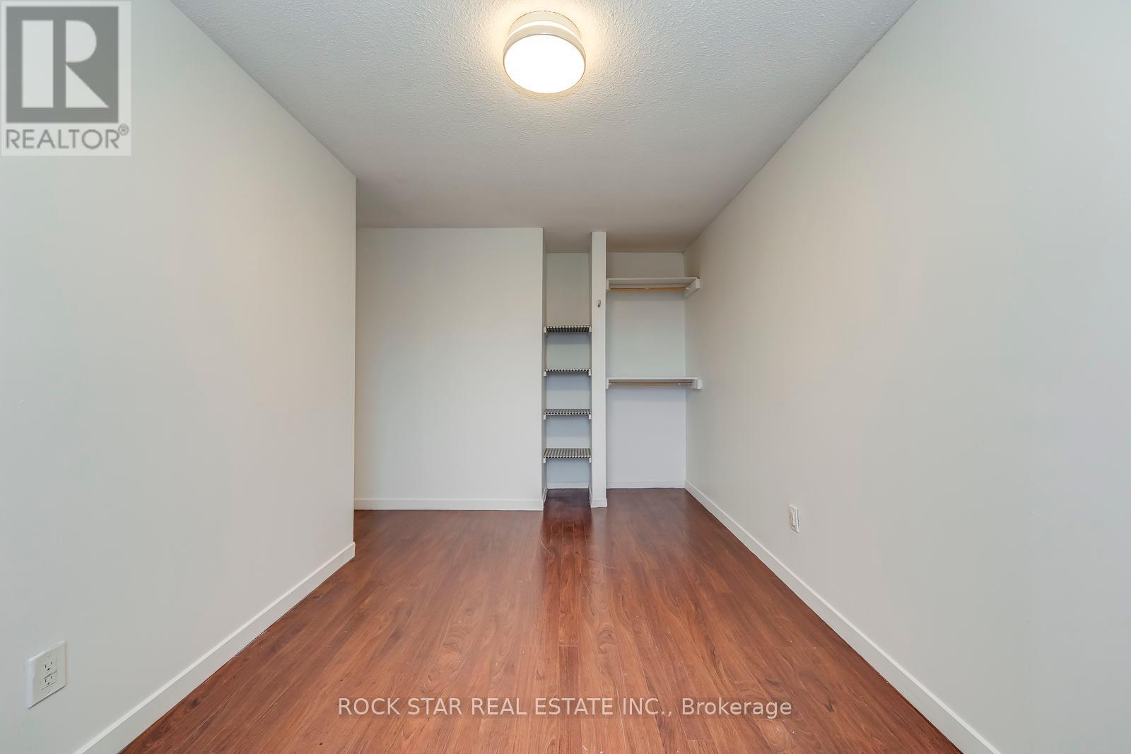 69 - 5 Moregate Crescent, Brampton, Ontario  L6S 3K9 - Photo 26 - W12283223