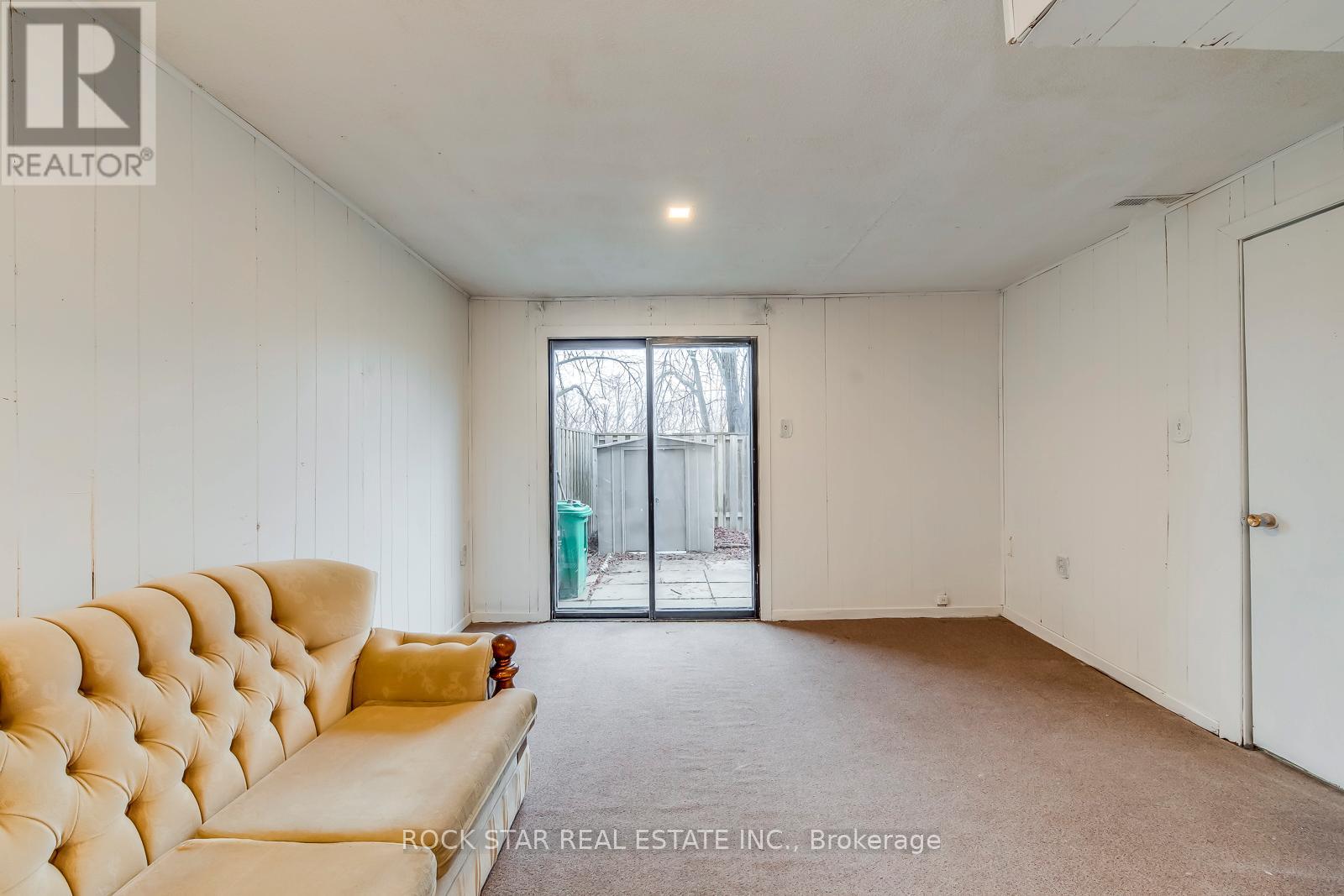 69 - 5 Moregate Crescent, Brampton, Ontario  L6S 3K9 - Photo 32 - W12283223