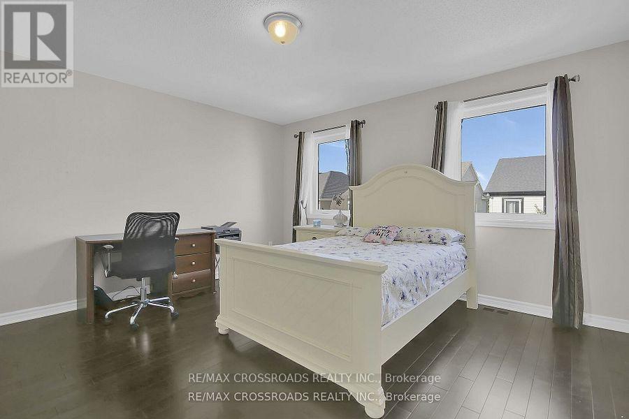 906 Whimbrel Way, Ottawa, Ontario  K2J 6C5 - Photo 32 - X12283198