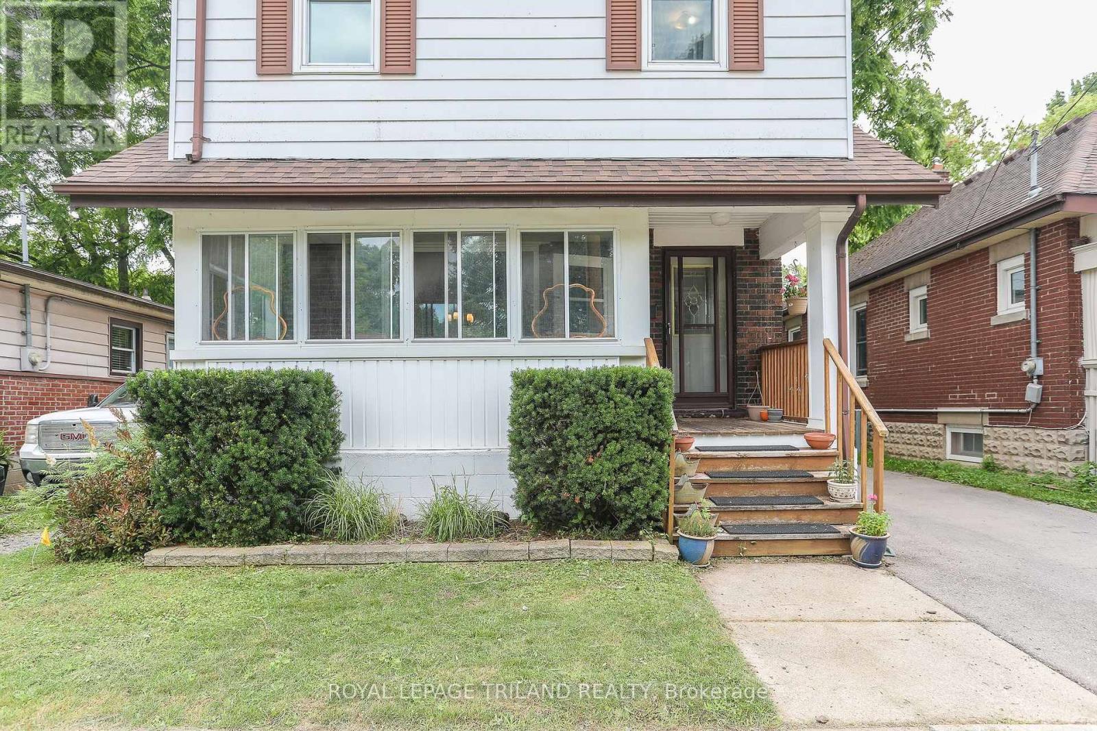 Property at 8 CAWRSE STREET image 1